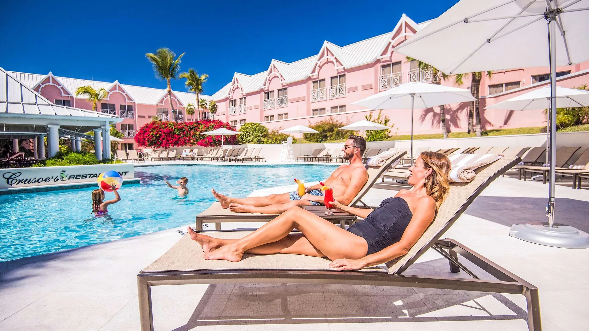Hotel Comfort Suites Paradise Island Creek Village